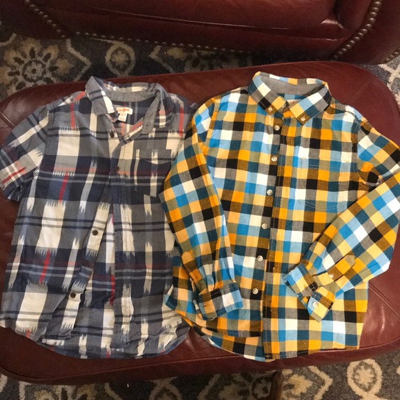 2 for 1 Cat & Jack collard shirts - Picture 1 of 7